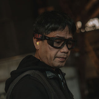 Converts Matte Graphite/Red Frame Clear Lens