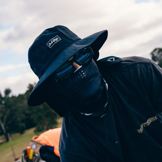 Essentials Neck Gaiter